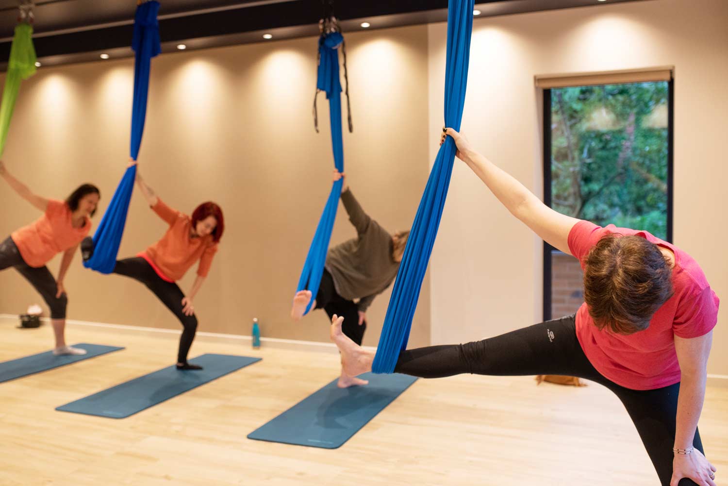 Izazen – Le yoga aérien, c'est facile !